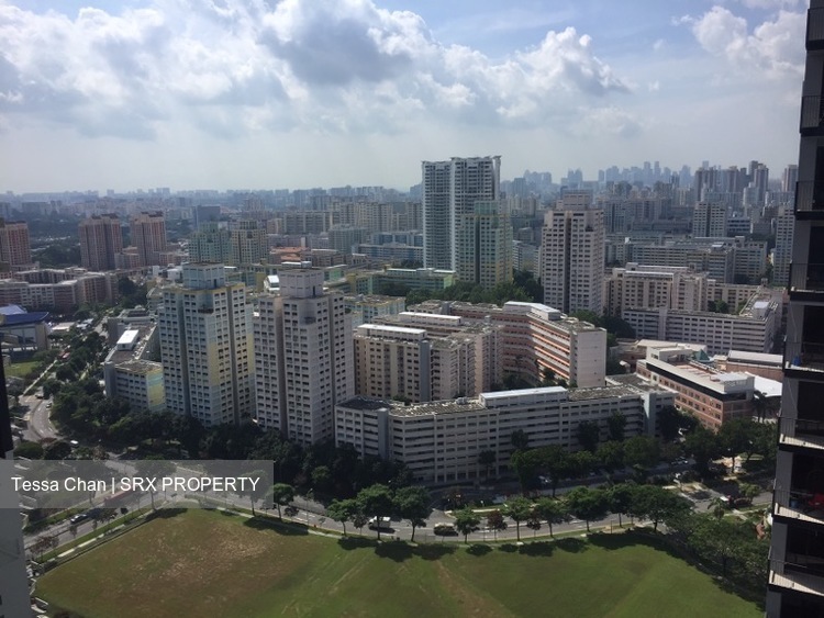 Sky Vue (D20), Condominium #218431081